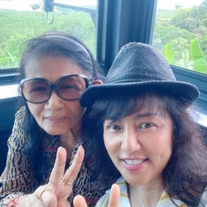 Meet your Posher, Weena